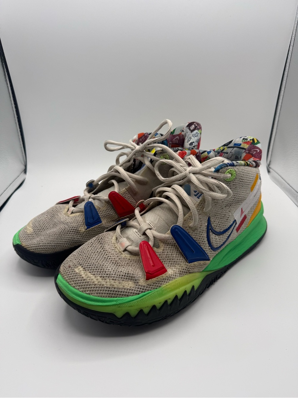 Nike Kyrie 7 'Visions' Basketball Shoes Multi-Color Men's Size 9.5 (DC9122-001)